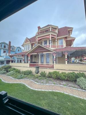 Martha'S Vineyard Oak Bluffs Homes